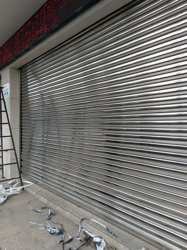 新奥最精免费大全管家婆和公交站椅子仅手机高与公交站台椅子